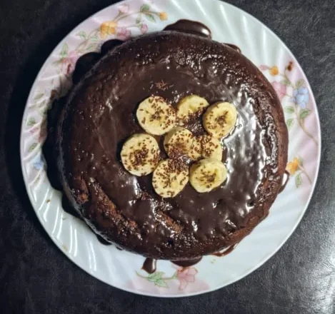 4-Minute Microwave Banana Chocolate Cake