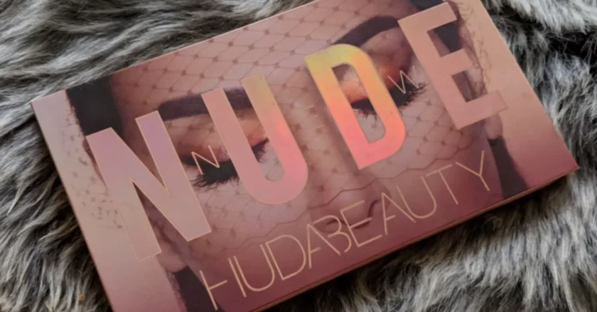 Huda Beauty Nude Palette Makeup Review