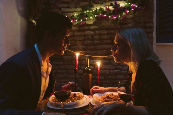 Love on the Menu: Tips for Picking the Perfect Romantic Restaurant