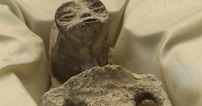 Alien Mummies in Mexico: Jaime Maussan’s Sensational Claim and the Controversy Surrounding It