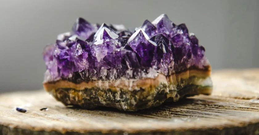 The Fascinating World of Amethyst Geodes: Nature’s Glittering Treasures